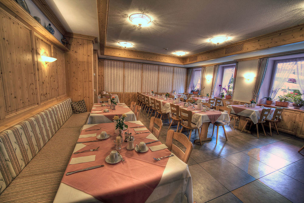 Hotel Restaurant Schwoerer Lenzkirch Bagian luar foto