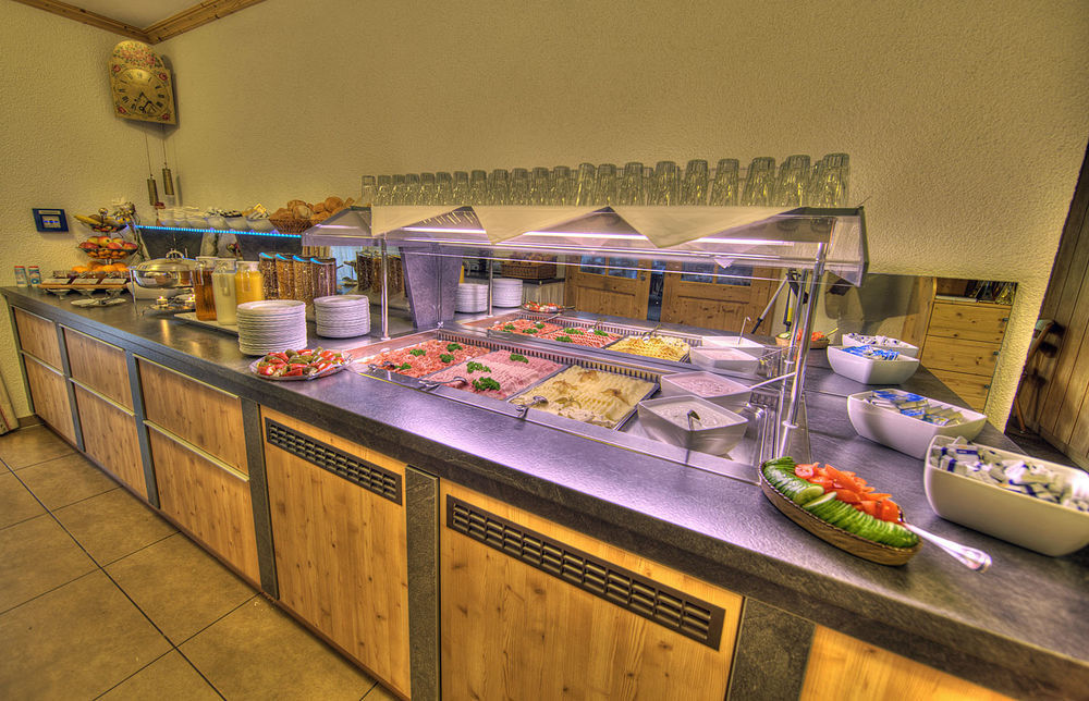 Hotel Restaurant Schwoerer Lenzkirch Bagian luar foto