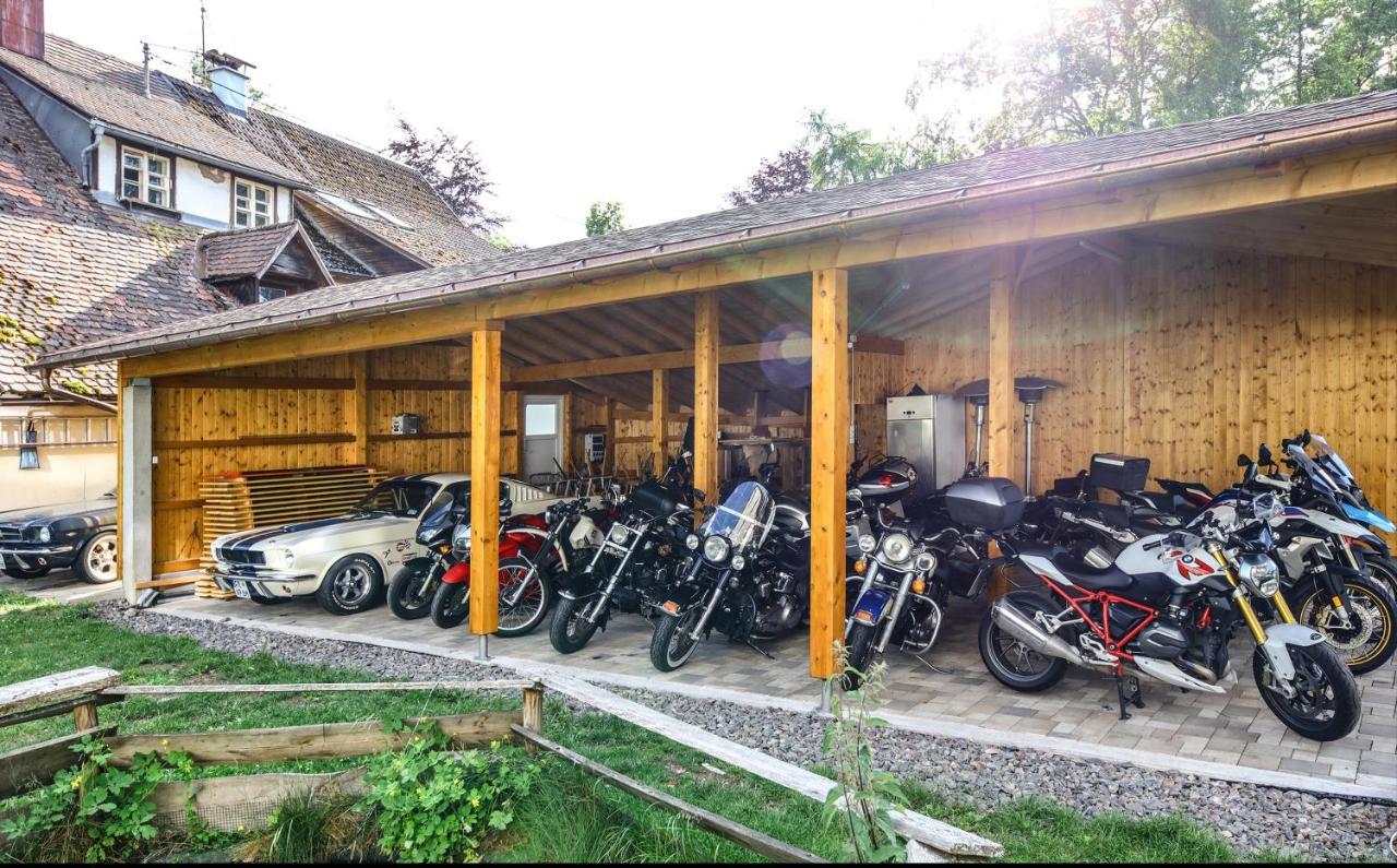 Hotel Restaurant Schwoerer Lenzkirch Bagian luar foto